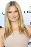 th_51285_celebrity_paradise.com_TheElder_BarRefaeli2010_05_11_hostaLexusparty66_122_498lo.jpg
